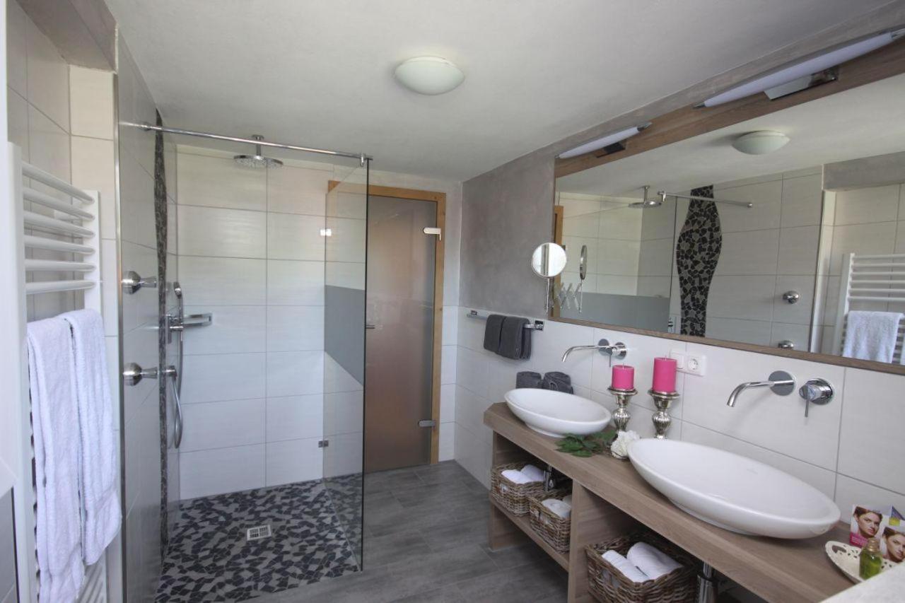 Haus Susanne - Top-Ferienwohnungen - Sommer-Bergbahn Inklusive Obermaiselstein Eksteriør billede