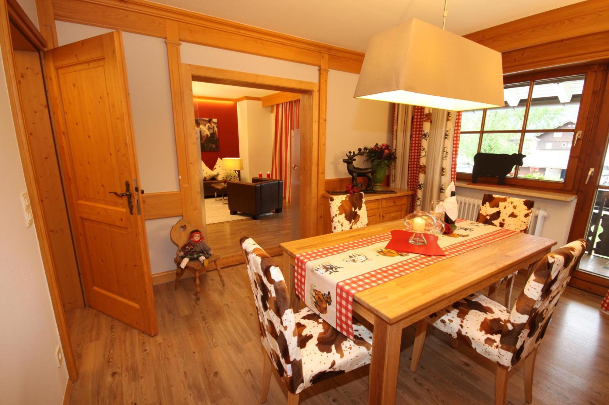 Haus Susanne - Top-Ferienwohnungen - Sommer-Bergbahn Inklusive Obermaiselstein Eksteriør billede