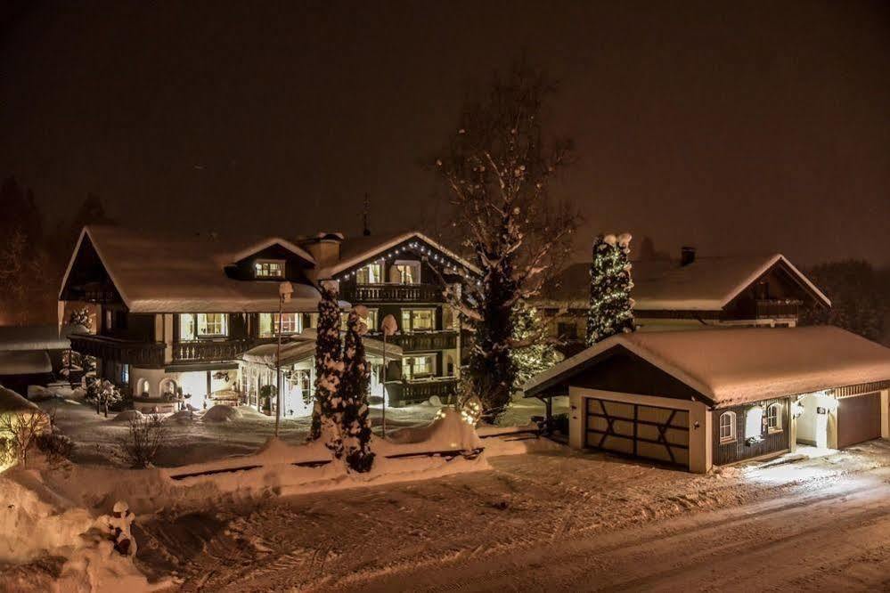 Haus Susanne - Top-Ferienwohnungen - Sommer-Bergbahn Inklusive Obermaiselstein Eksteriør billede